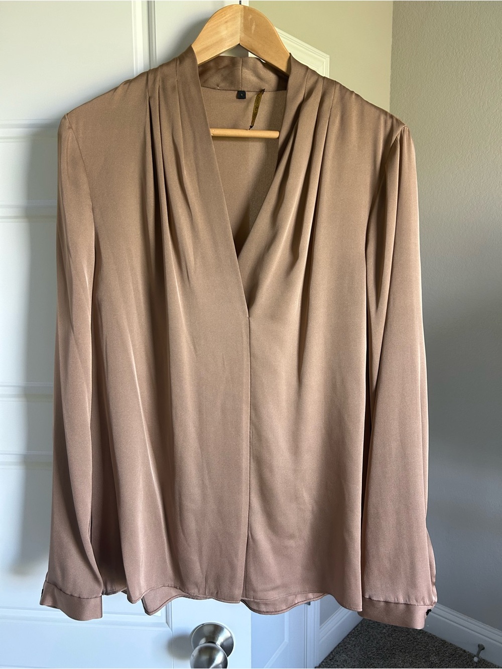 Kobi Halperin Nellie Pleated Stretch Blouse Silk Tan Size L.
